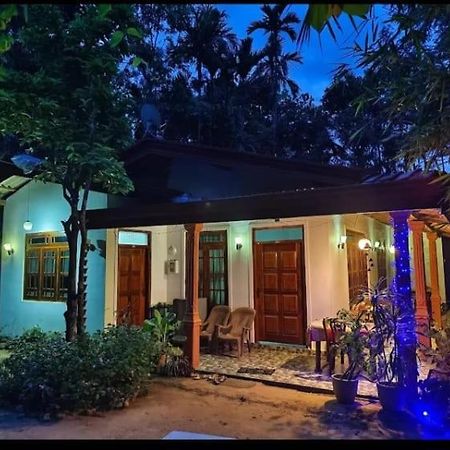 Ella Jungle Inn Homestay And Tree House ภายนอก รูปภาพ