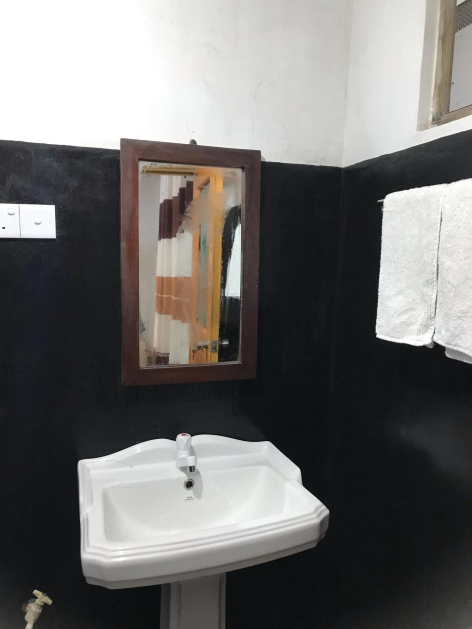 Ella Jungle Inn Homestay And Tree House ภายนอก รูปภาพ