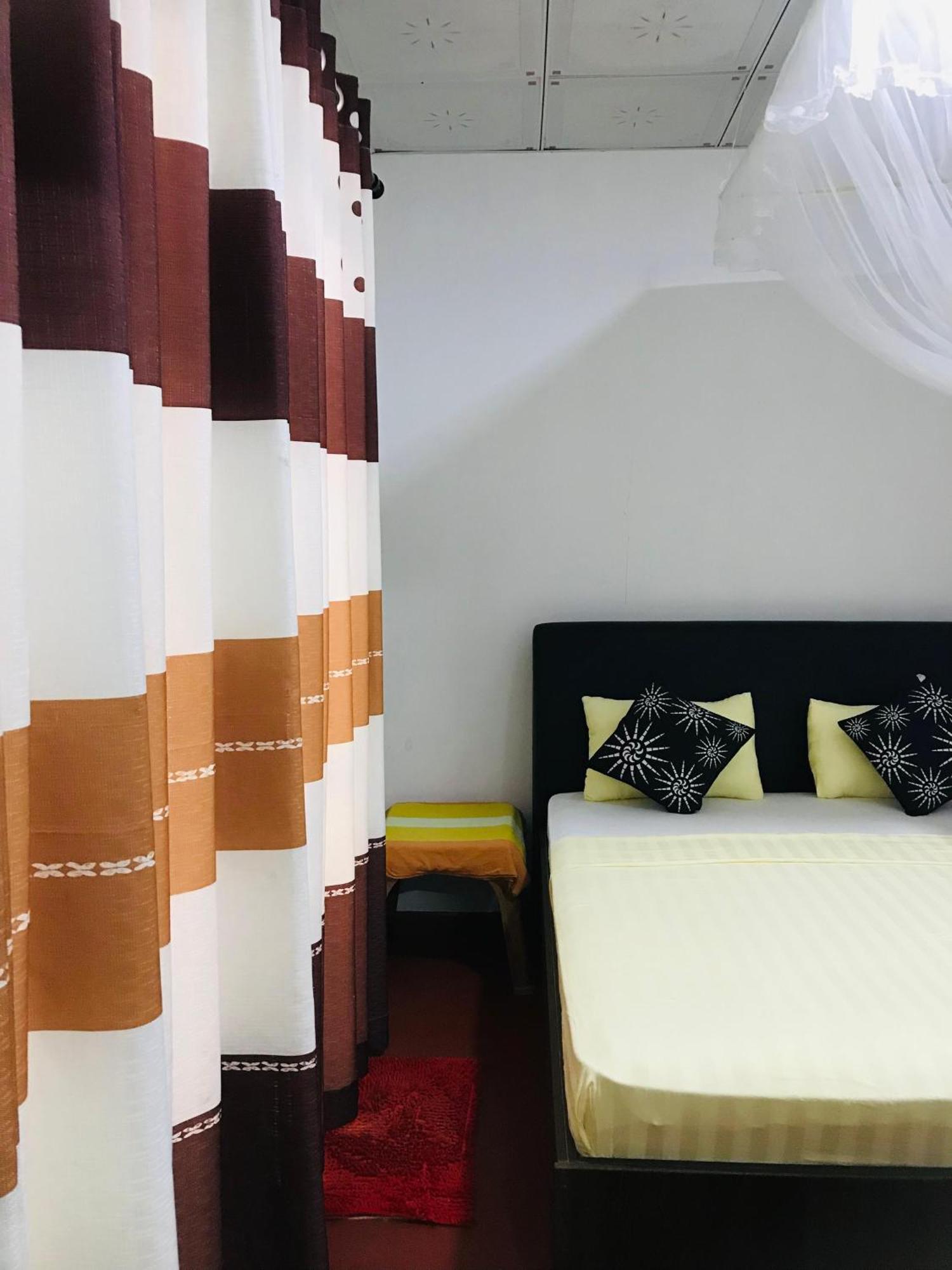 Ella Jungle Inn Homestay And Tree House ภายนอก รูปภาพ